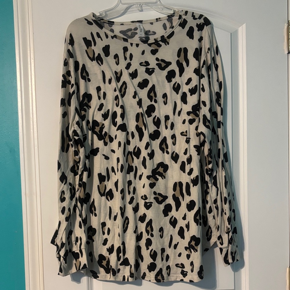 Tickled Teal Black and Cream Leopard Long Sleeve Top